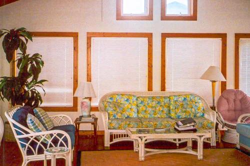 Ocean Village -- 39664 Skimmer in סיפורד(די אי)