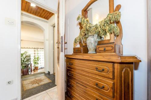 Luxury villa with a swimming pool Rogoznica - 13374
