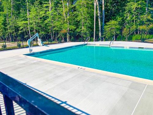 The Grove -- 36211 Glenveagh