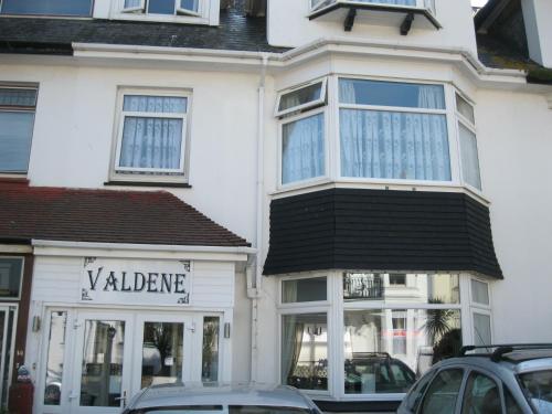 Valdene Hotel - Accommodation - Paignton