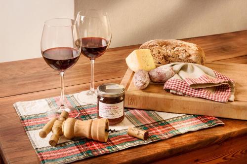  Appartamento Casa Weisstor con patio, giardino e orti vista Monte Rosa in Macugnaga