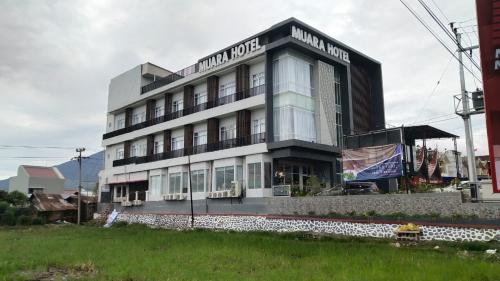 Muara Hotel in ブキティンギ
