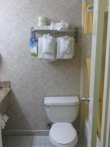 Days Inn by Wyndham Los Angeles LAX Airport Stadium Area, Los Angeles (fotografie 6)