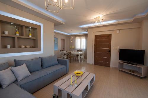 Villa Harmony-Crete Residences - Tap to explore photos