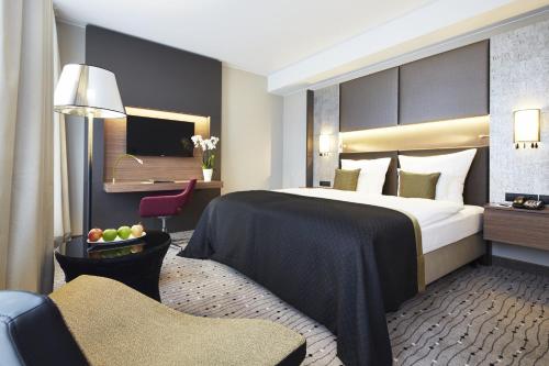 1 queen bed