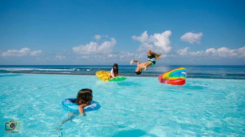 ロータス バンガローズ15