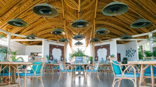 ロータス バンガローズ16