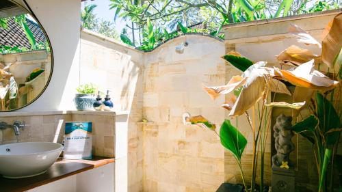 ロータス バンガローズ17