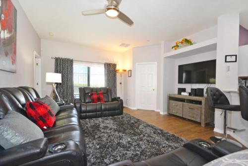 High Grove 215880 - image 13