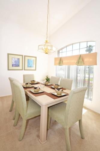 Hampton Lakes 215840 - image 12