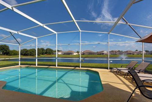 Hampton Lakes 215840 - image 7