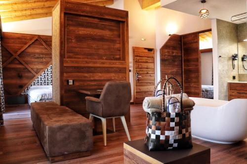 帕諾拉馬療養度假酒店 (Hotel Panorama Wellness & Resort) in 馬洛斯科