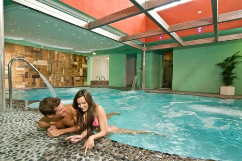 帕諾拉馬療養度假酒店 (Hotel Panorama Wellness & Resort) in 馬洛斯科