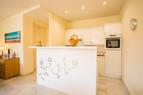 LE FOCH AP4244 By Riviera Holiday Homes, Nice (fotografie 7)