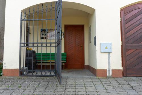 Chalupa - Sklep Starovice - image 13