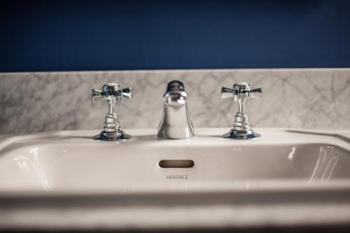 The Tommyfield Hotel - image 10