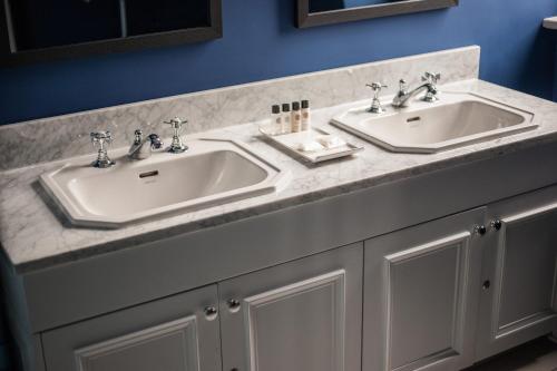 The Tommyfield Hotel - image 11