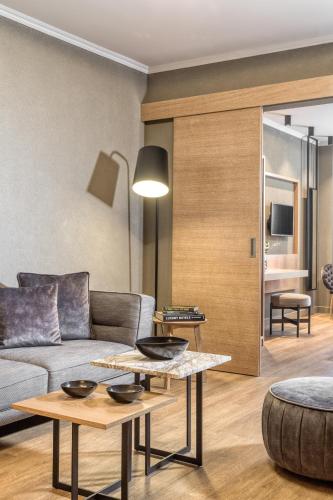 Porto Palace Hotel Thessaloniki - image 9