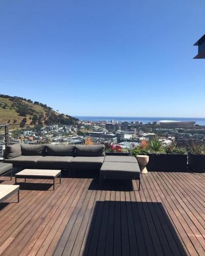 16 on Bree luxury studio apartment with city mountain views photo
