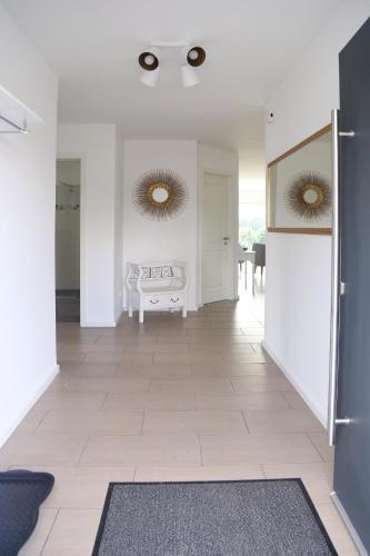 Bejárat, Auszeit mit Weitblick in der Sächsischen Schweiz - kleiner Bauernhof mit Tieren und Wallbox (Auszeit mit Weitblick in der Sachsischen Schweiz - kleiner Bauernhof mit Tieren und Wallbox) in Rathmannsdorf - Hohe