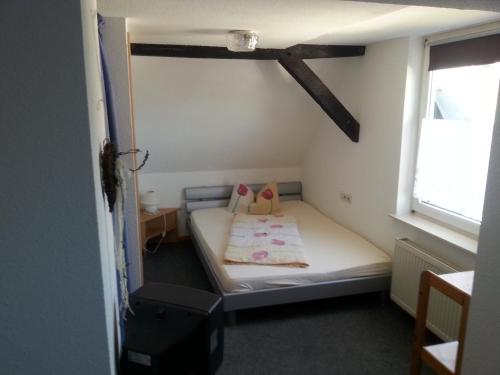 1 twin bed