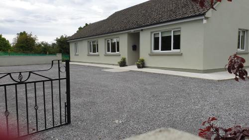 B&B Ballinrobe - Reed Warbler Cottage - Bed and Breakfast Ballinrobe