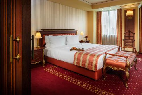 Grand Hotel Sofia - image 2