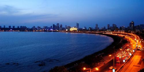 สภาพแวดล้อมโดยรอบ, โรงแรมมารีน พลาซา มุมไบ (Hotel Marine Plaza Mumbai) near สนามกีฬาวังเฮดิ