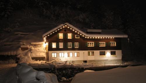Vista exterior, Ferienwohnung Schrofamühli (Ferienwohnung Schrofamuhli) in Silbertal