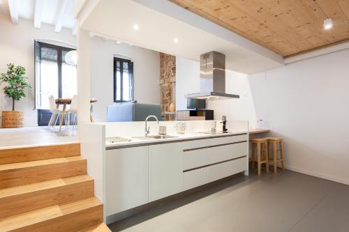  Estrella in 17300 Blanes