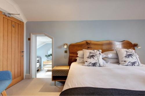 The Railway Hotel by Barefoot Retreats Room Type - Family Room