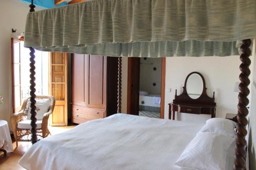 Hotel Sant Jaume - image 4