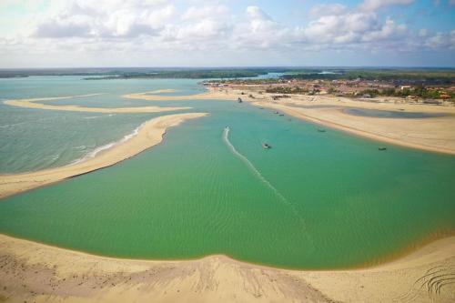 Chalé Ingrid Ar condicionado Pousada 35knots Brasil