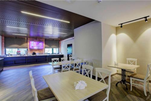 Baltic Hotel - image 14