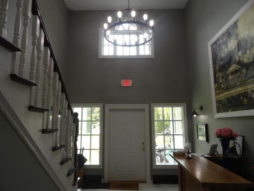 The Bond 1786 Inn in Varensburga (NY)