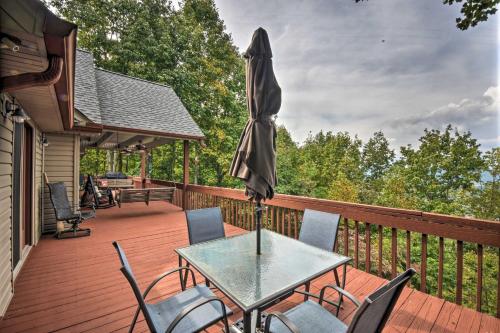 Home with Spacious Deck, BBQ, Game Room and Lake Views in Hiawassee, USA