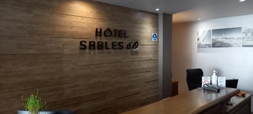 ล็อบบี้, Hotel SABLES D'O et son restaurant LE 16 BIS in เล ซาบล์-โดโลน