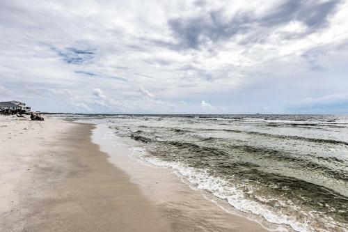 Waterfront Dauphin Island Home with Deck and Boat Dock - main image