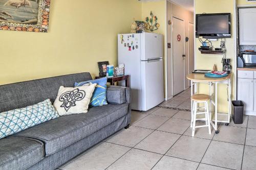 Cozy Beach View Getaway with Resort Amenities! in Corpus Christi, USA