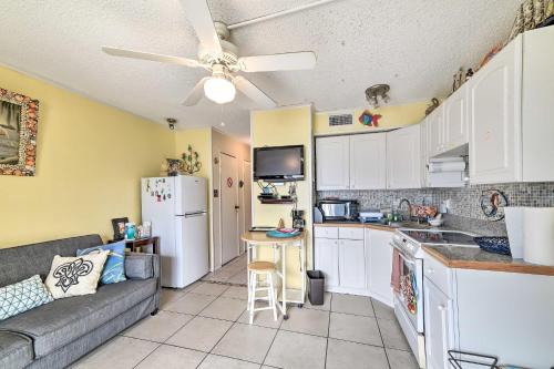 Cozy Beach View Getaway with Resort Amenities! in Corpus Christi, USA