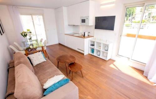 Penthouse Exceptionnel vue Mer parking gîte à louer Faussignana