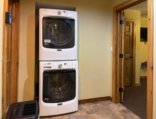 Marble Mountain Chalet - image 9