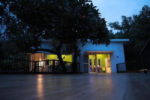 . Blue Valley Estate-Mountain View Villa