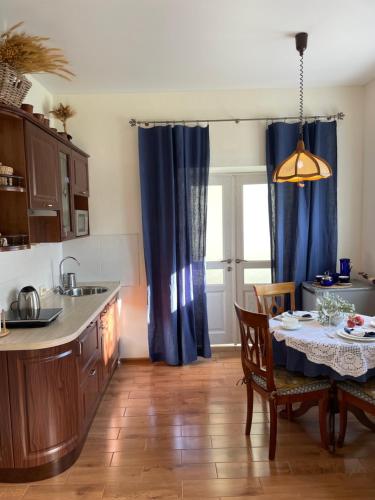 Guest house Dalnyaya 11 - image 13
