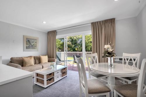 East Hampton House Resort