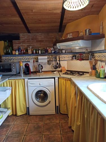 LA HUETA PRIMERO in Orcera