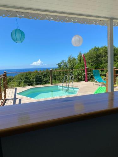 Vista, BUNG À ZIOTTE (BUNG A ZIOTTE) in Deshaies