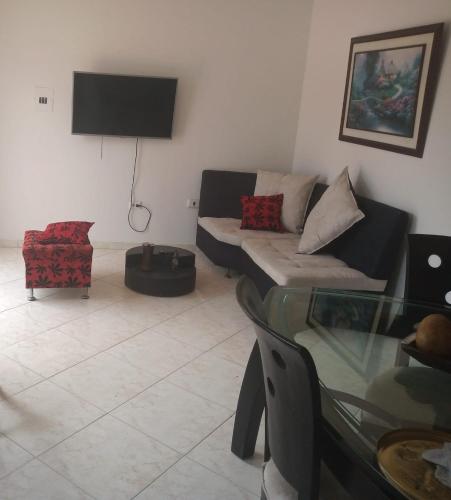 Apartamento amoblado con balcón en Ibagué