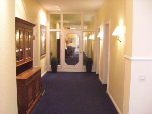 Kurhaus Hotel - image 13