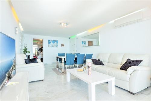 Beachfront Apartment Marbella Center